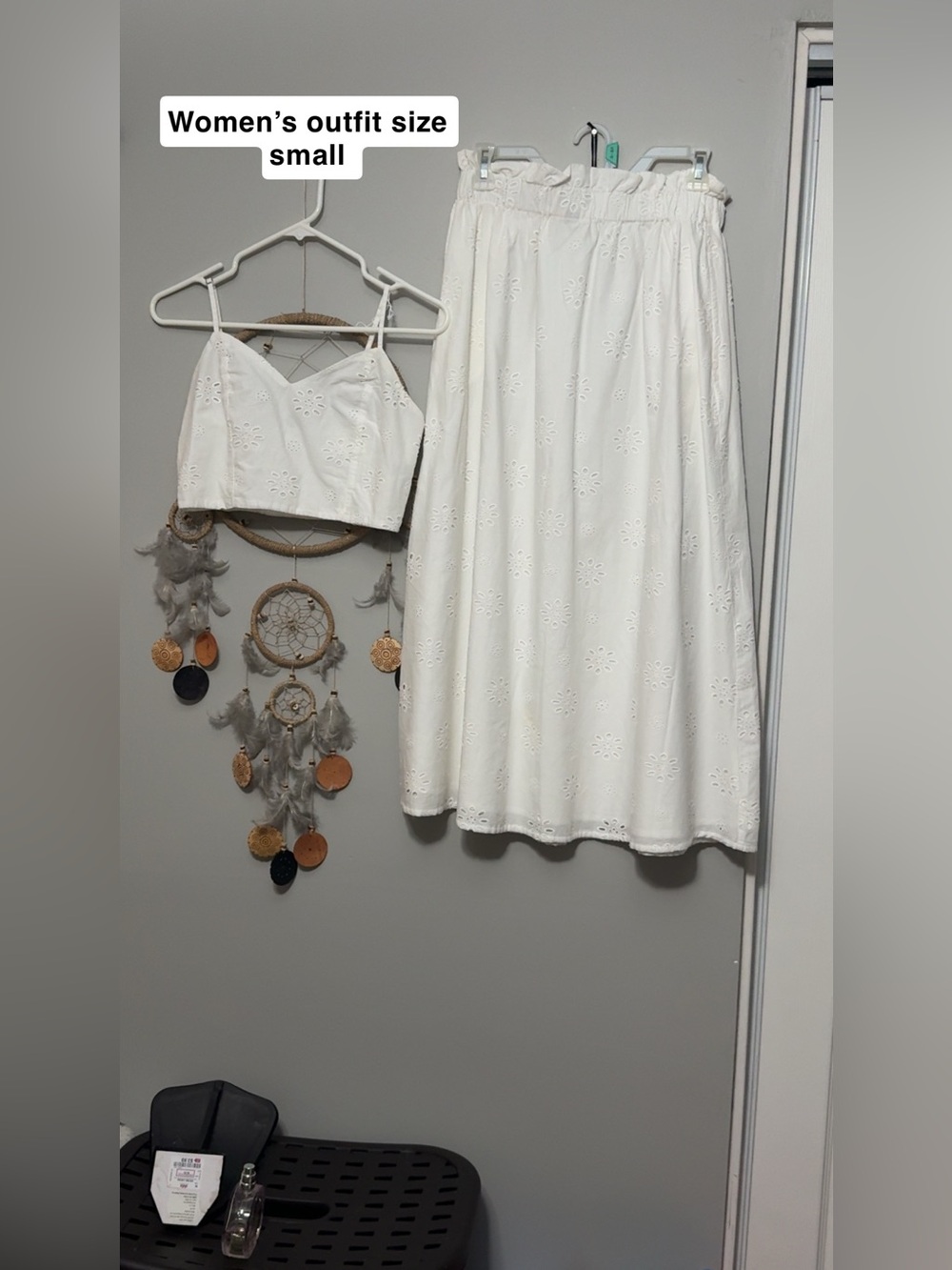 White Eyelet Midi Skirt - Classic Women's Skirt outfit size small